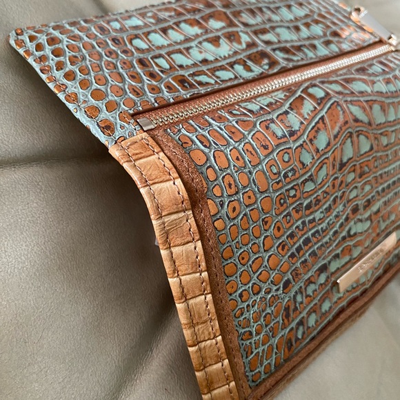 Brahmin LKNW Turquoise Tiete Ady Wallet Melbourne Leather Gold Croc - Picture 9 of 11